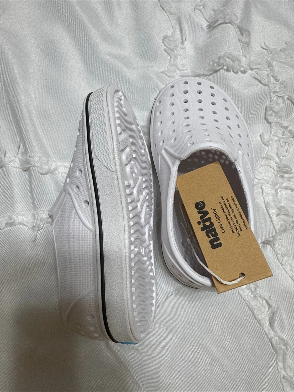 Native lightweight slip